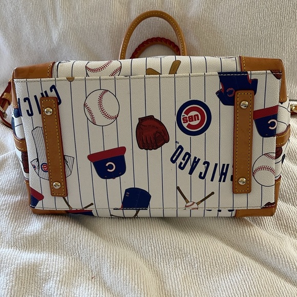 Dooney Bourke Chicago Cubs handbag - Picture 4 of 11